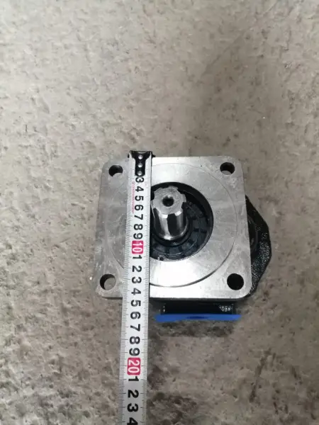 Насос рулевой CDM843