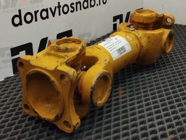Вал карданный (между ГМП и ГТР) Lmin=345мм 302100D крест 35 мм