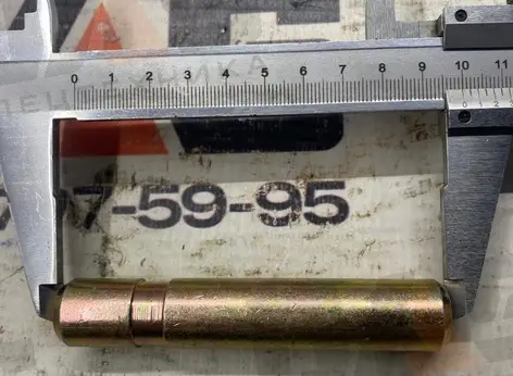 Палец коронки CDM855/LG855 оригинал