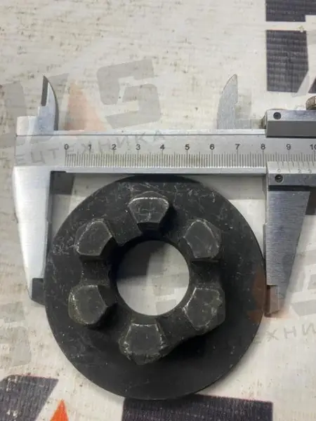 Гайка М30х1.5 (нижнего пальца соединения рамы) SDLG 936