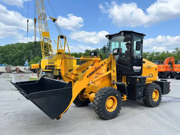 Фронтальный погрузчик Lonking CDM926 купить в Тюмени