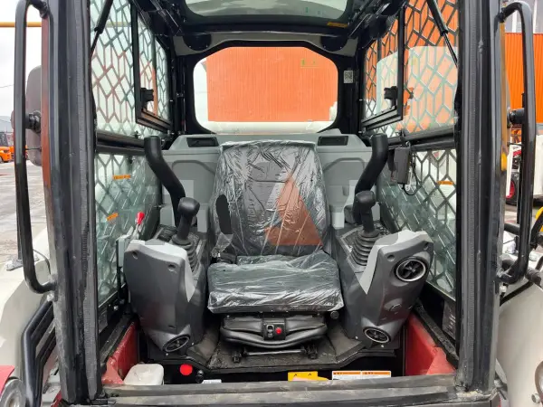 Мини-погрузчик Lonking CDM315T купить в Тюмени