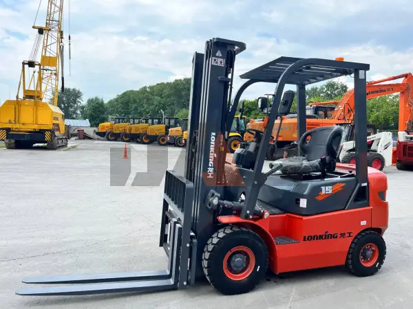 Дизельный вилочный погрузчик Lonking FD15T купить в Тюмени