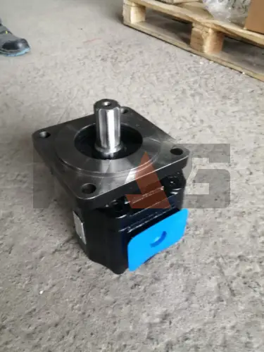 Насос рулевой CDM843