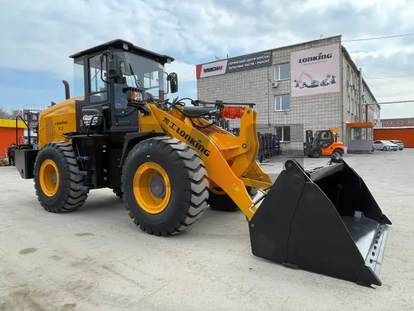 Фронтальный погрузчик Lonking CDM835 купить в Тюмени