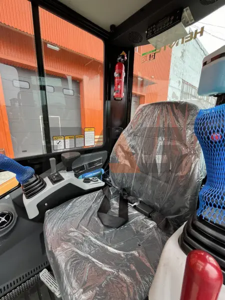 Мини-экскаватор HENGTE HT35 купить в Тюмени
