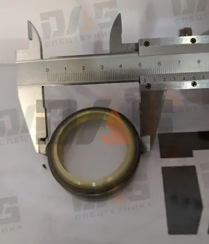 Грязесъемник 40х52х7/10